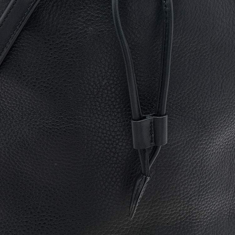 Pre Owned Burberry Black Leather Susanna Bucket Bag