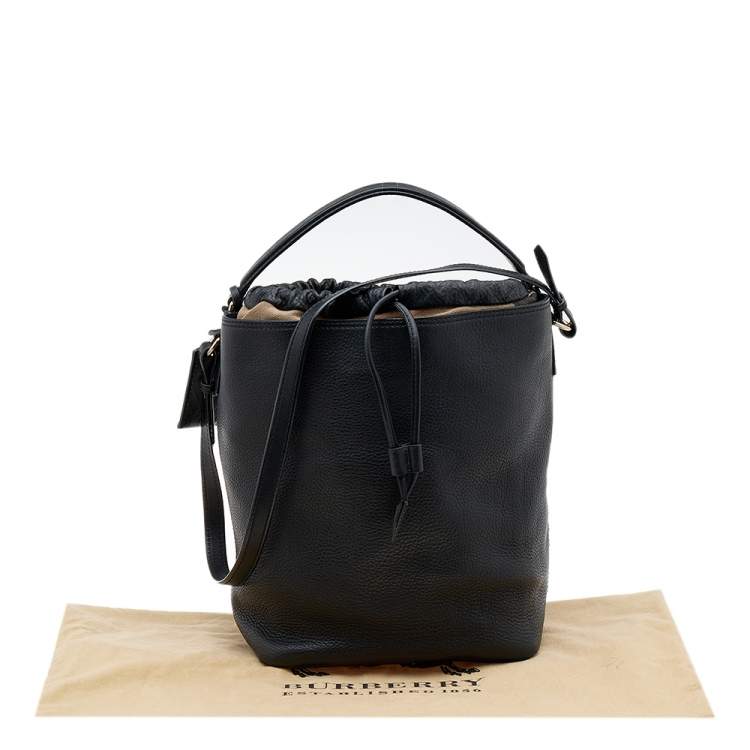 Pre Owned Burberry Black Leather Susanna Bucket Bag