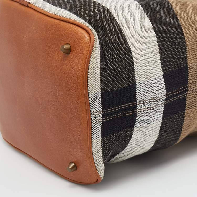 Pre Owned Burberry Brown/Beige Leather And Check Canvas Medium Ashby Bucket Bag