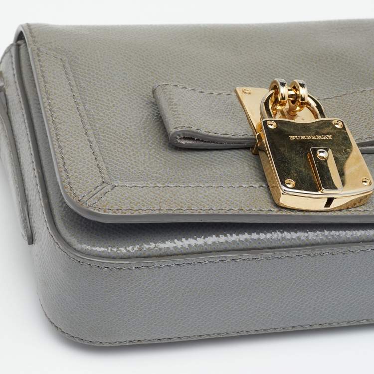 Pre Owned Burberry Grey Patent Leather Berkeley Crossbody Bag