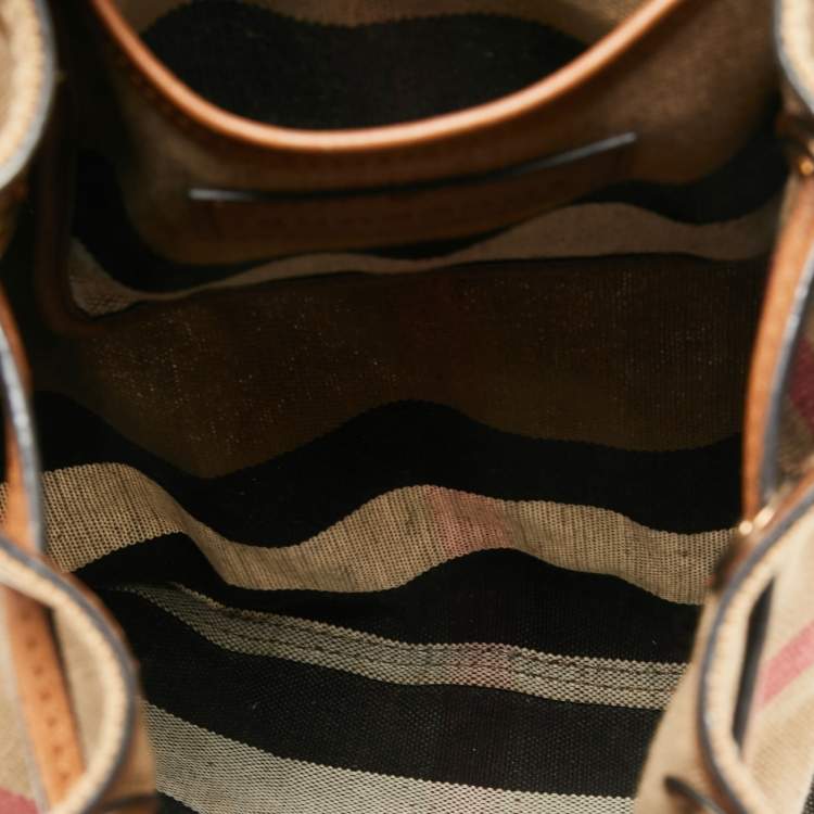 Pre Owned Burberry Beige Check Canvas And Leather Chiltern Drawstring Backpack