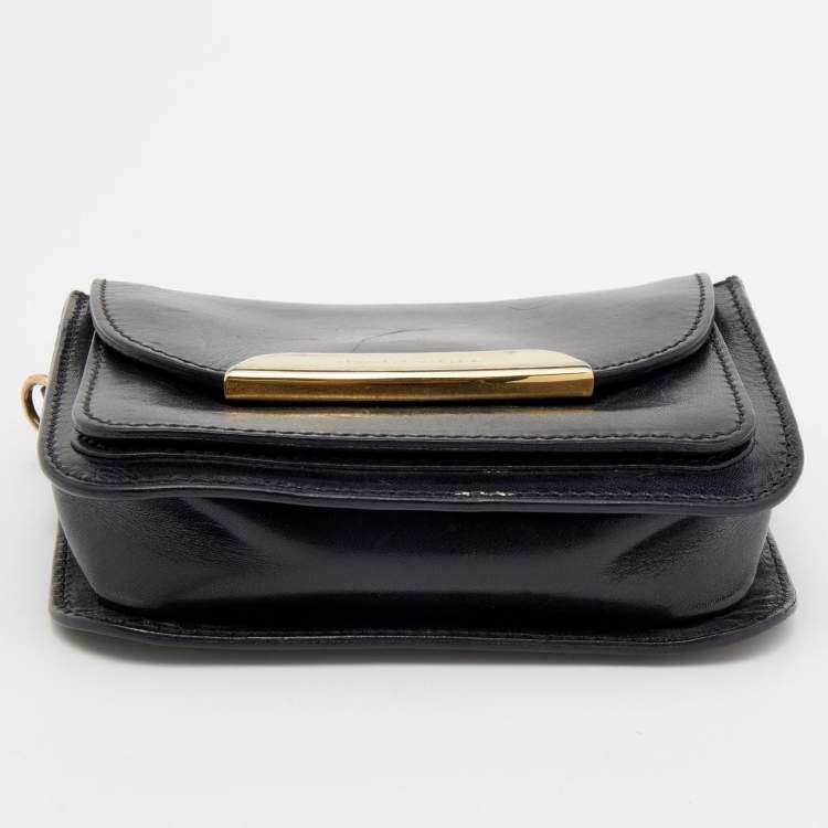 Pre Owned Burberry Black Leather Crossbody Bag