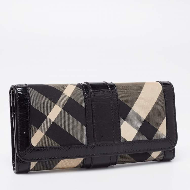 Pre Owned Burberry Black Beat Check Nylon and Patent Leather Penrose Continental Wallet