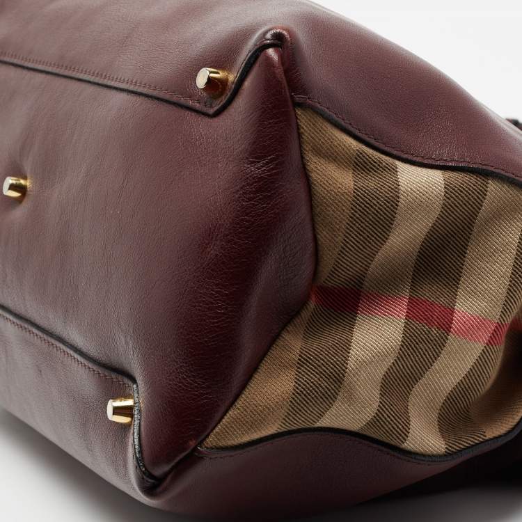 Pre Owned Burberry Burgundy Leather and House Check Canvas Medium Banner Tote
