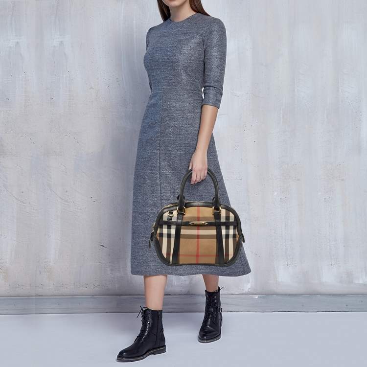 Pre Owned Burberry Beige/Black House Check Canvas And Leather Orchard Bowling Bag