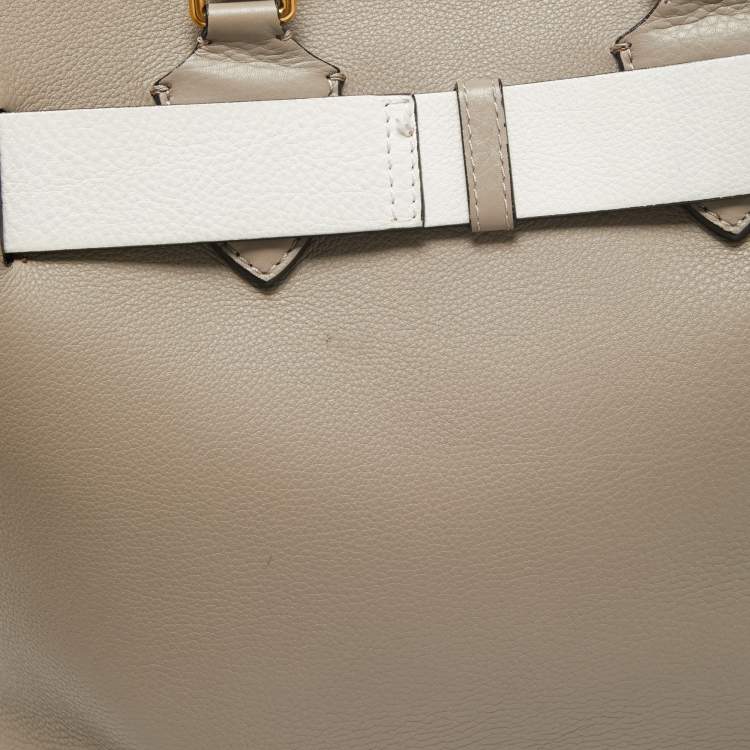 Pre Owned Burberry Grey/White Grained Leather Medium Belt Tote
