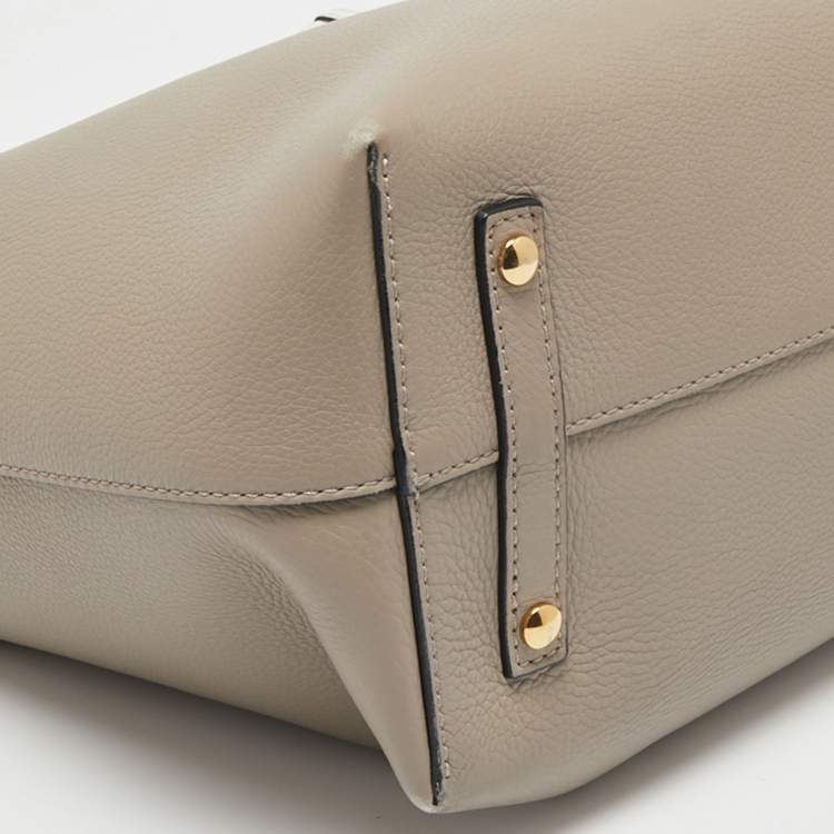 Pre Owned Burberry Grey/White Grained Leather Medium Belt Tote