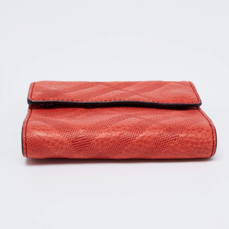 Pre Owned Burberry Red Leather Trifold Compact Wallet