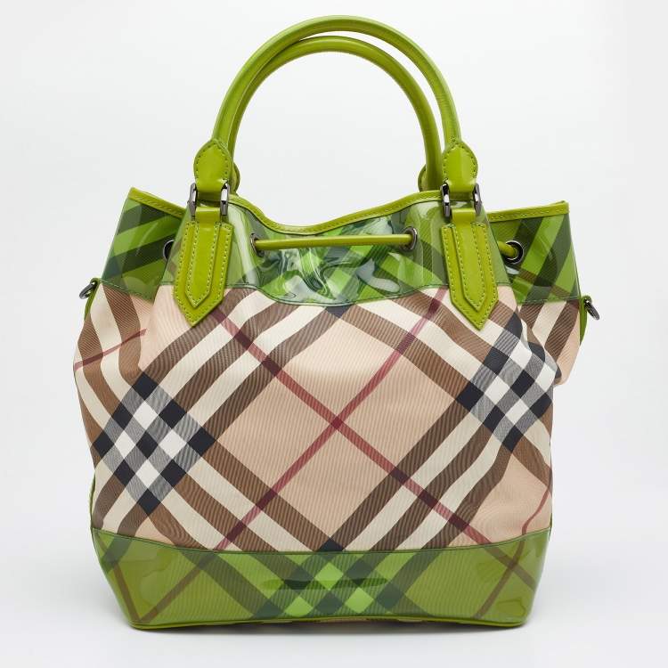 Pre Owned Burberry Beige/Green PVC and Patent Leather Drawstring Tote