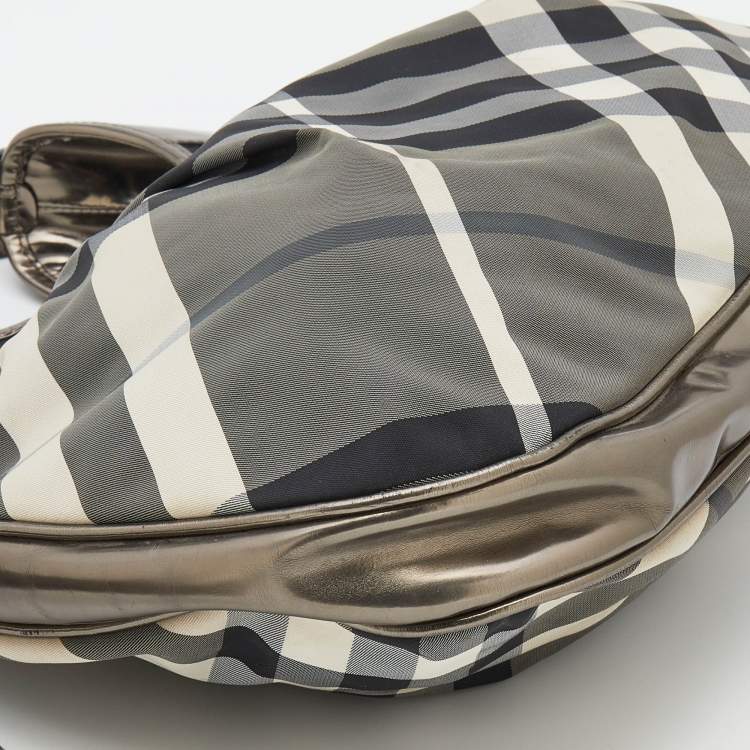 Pre Owned Burberry Grey/Metallic Beat Check Nylon and Patent Leather Small Brooklyn Hobo