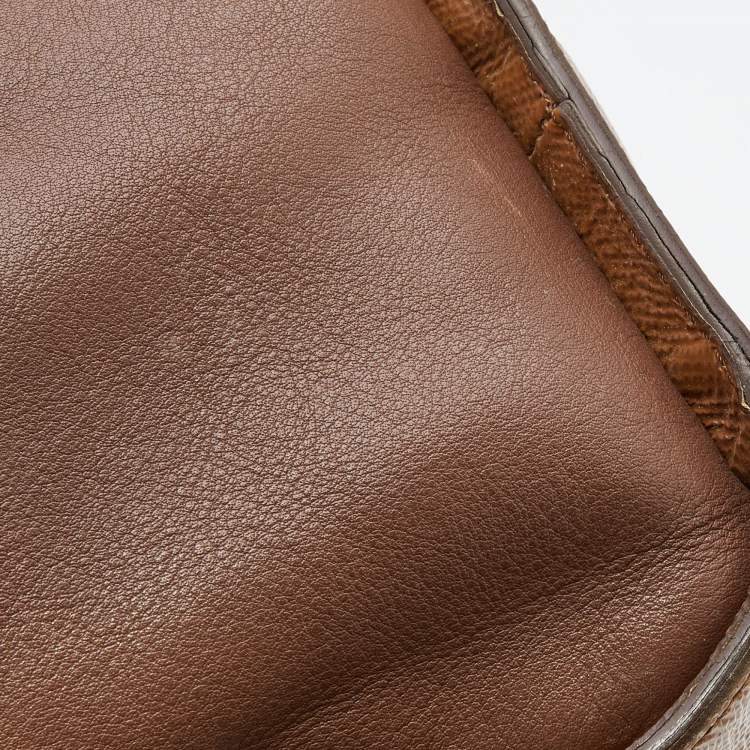 Pre Owned Burberry Brown/Tan Patent and Leather Drawstring Tote