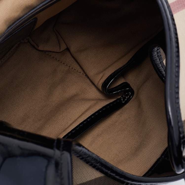 Pre Owned Burberry Black/Beige Nova Check PVC and Patent Leather Brooke Hobo