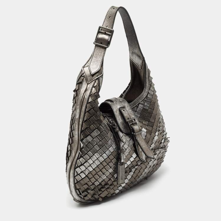 Pre Owned Burberry Metallic Grey Leather Brooke Hobo