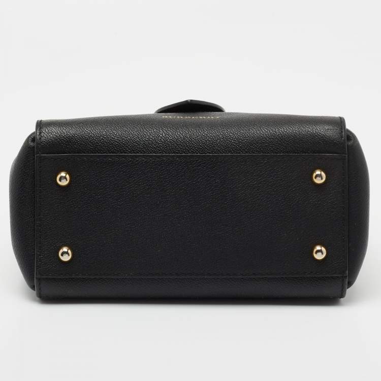 Pre Owned Burberry Black Grained Leather Small Buckle Tote