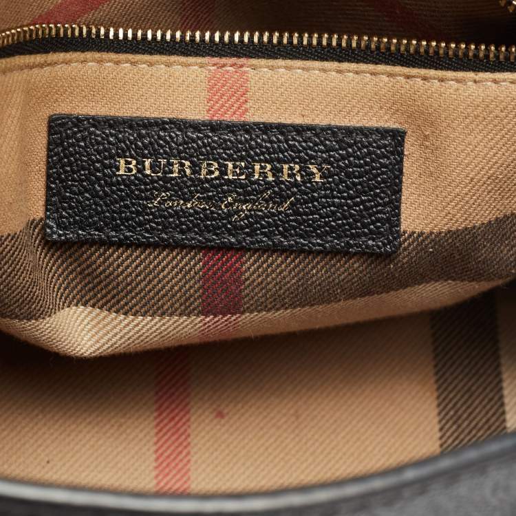 Pre Owned Burberry Black Grained Leather Small Buckle Tote