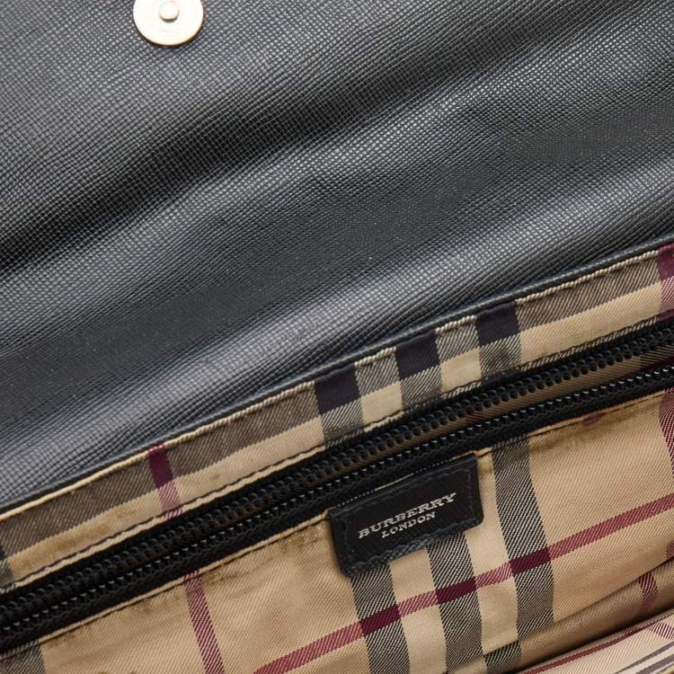 Pre Owned Burberry Black Leather Flap Shoulder Bag