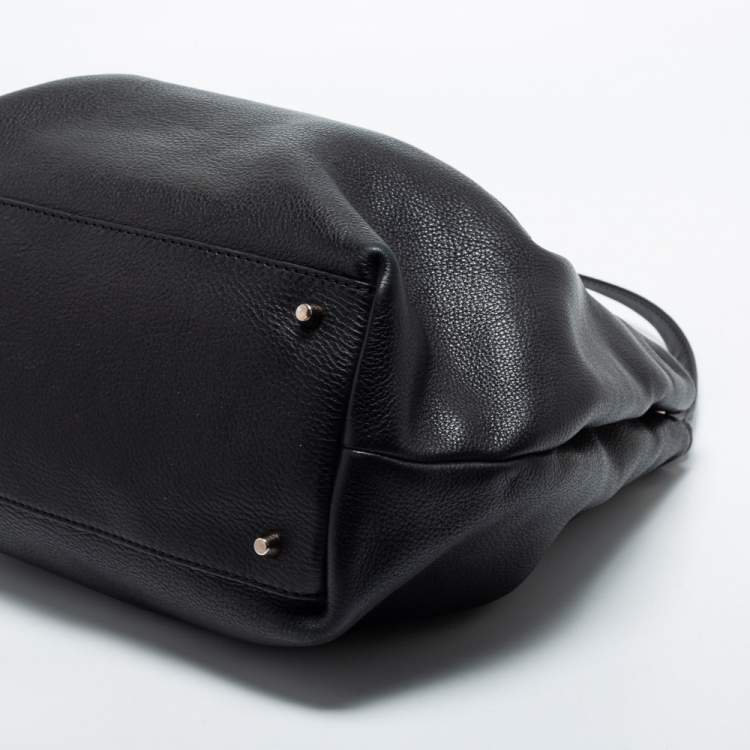 Pre Owned Burberry Black Grained Leather Medium Maidstone Tote