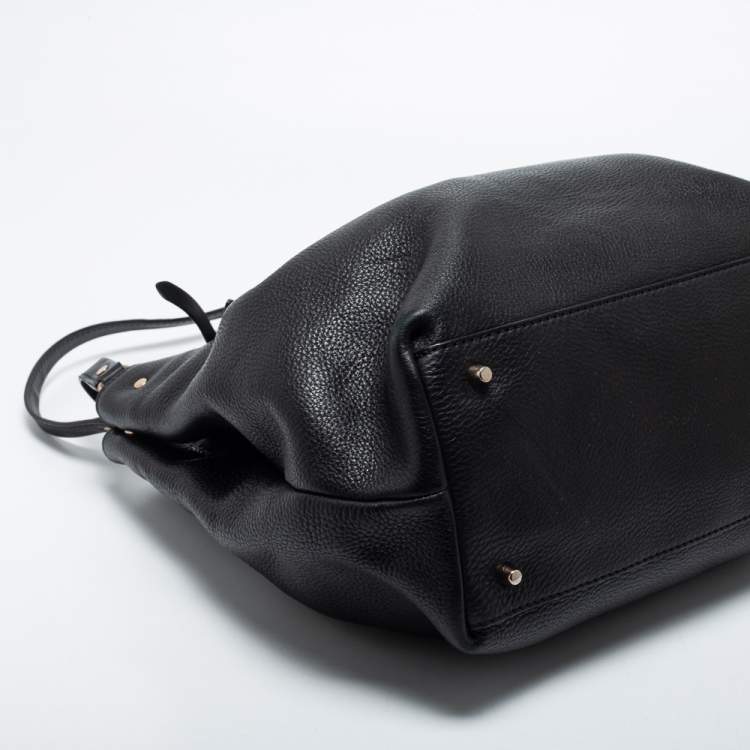 Pre Owned Burberry Black Grained Leather Medium Maidstone Tote