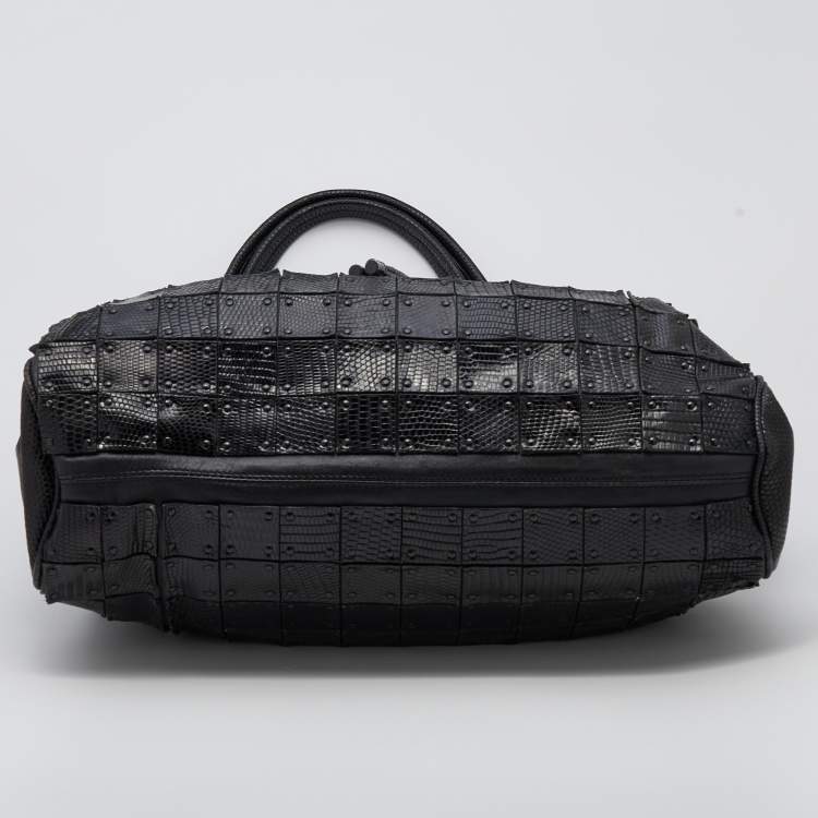 Pre Owned Burberry Black Lizard Embossed Leather Patchwork Drawstring Bag