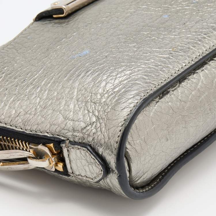 Pre Owned Burberry Silver Leather Crossbody Bag