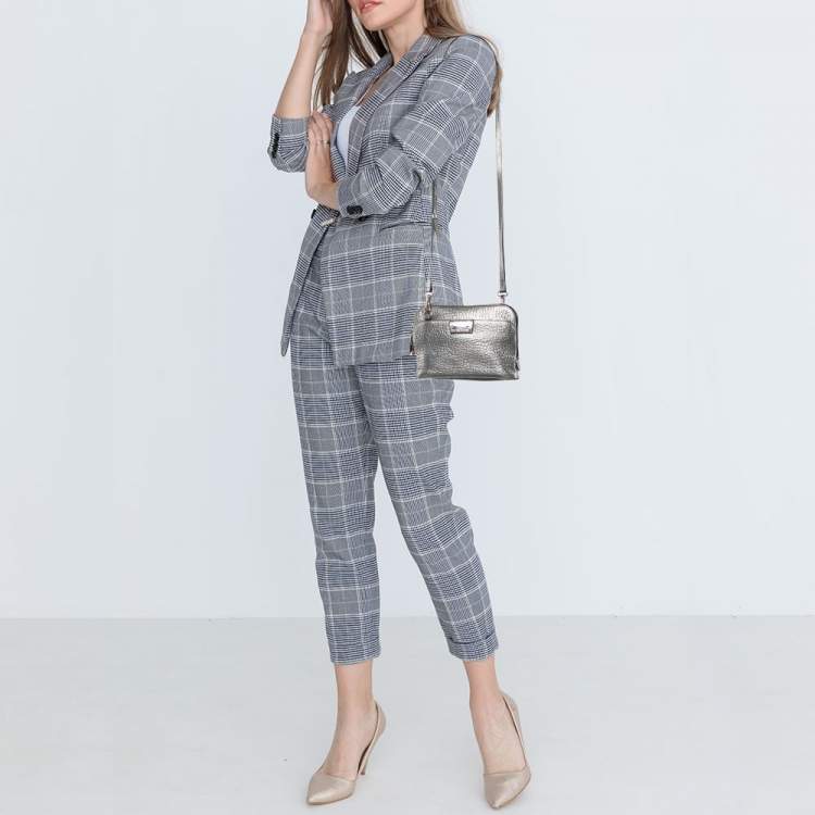 Pre Owned Burberry Silver Leather Crossbody Bag