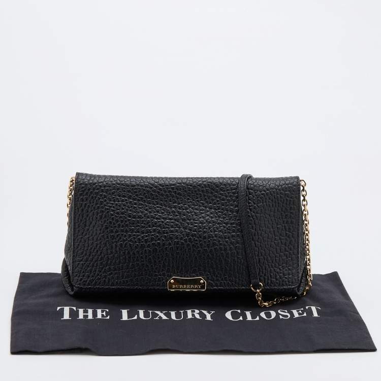 Pre Owned Burberry Black Leather Mildenhall Shoulder Bag