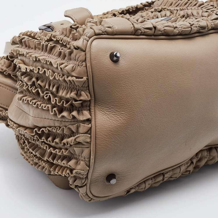 Pre Owned Burberry Beige Ruffled Leather Lowry Tote