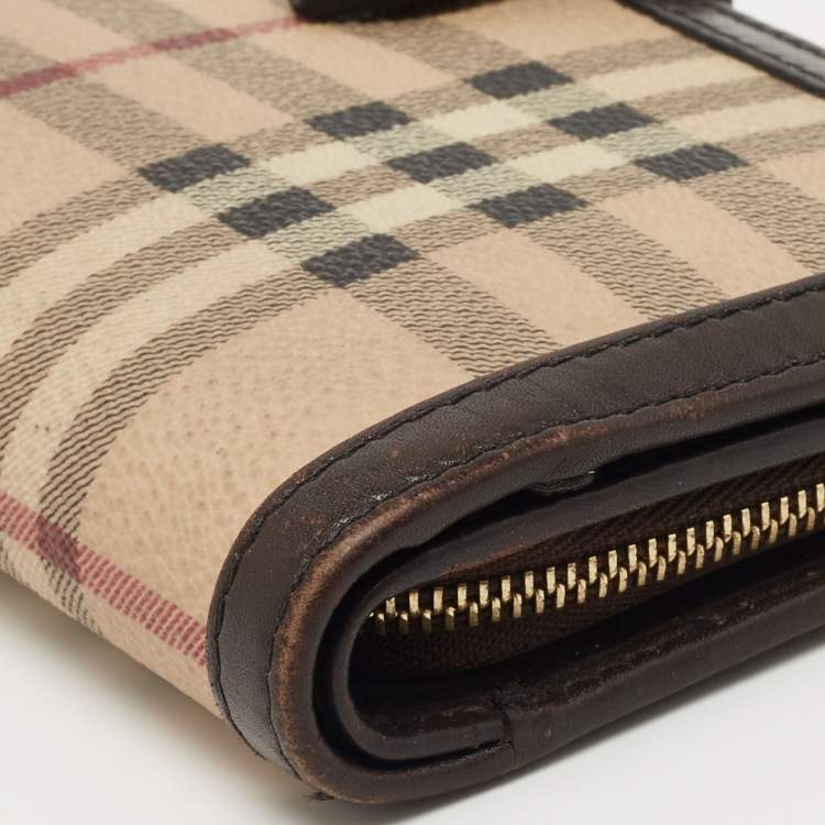 Pre Owned Burberry Beige/Brown Haymarket Check Pvc and Leather Continental Wallet