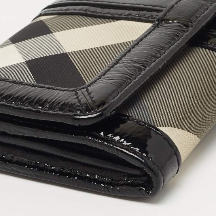 Pre Owned Burberry Black Beat Check Nylon and Patent Leather Penrose Continental Wallet