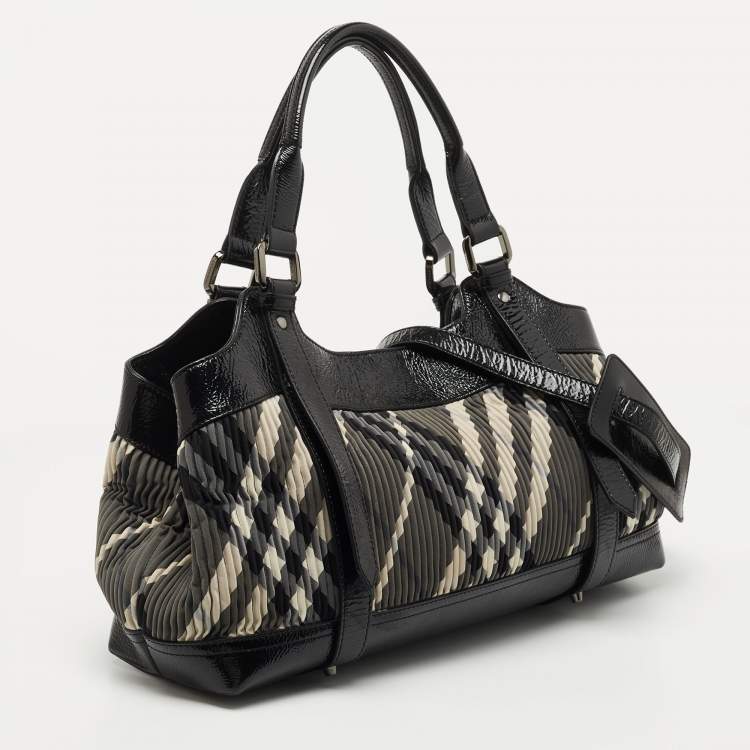 Pre Owned Burberry Black Beat Check Nylon and Patent Leather East/West Tote