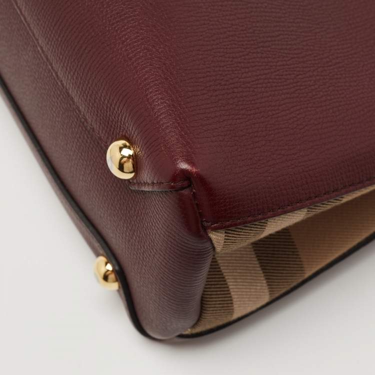 Pre Owned Burberry Burgundy/Beige Leather and House Check Fabric Small Banner Tote