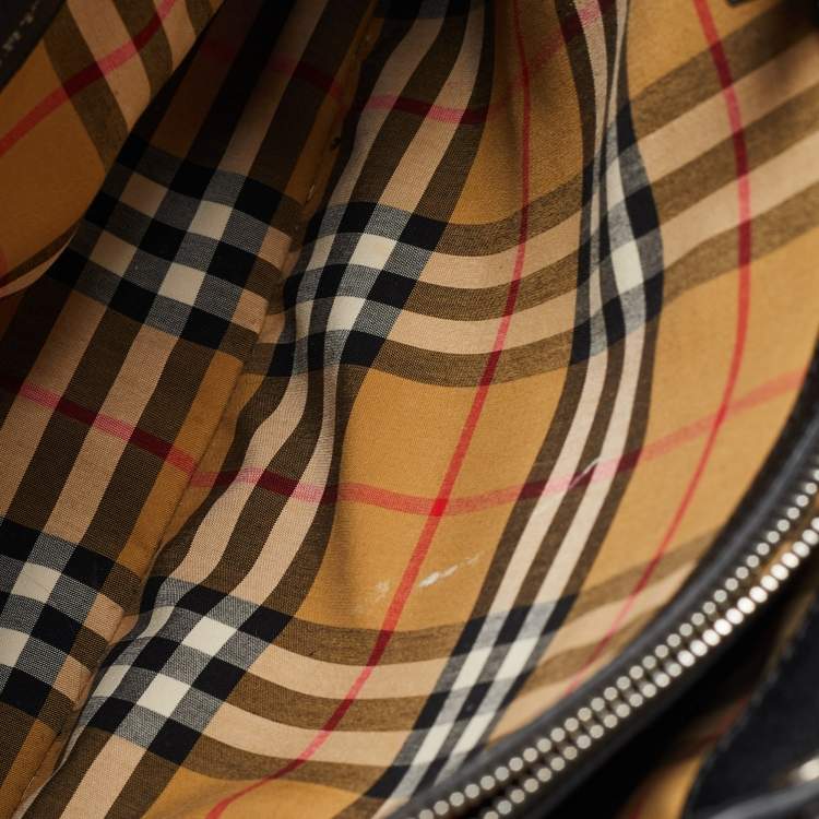 Pre Owned Burberry Black Leather Medium Banner Tote