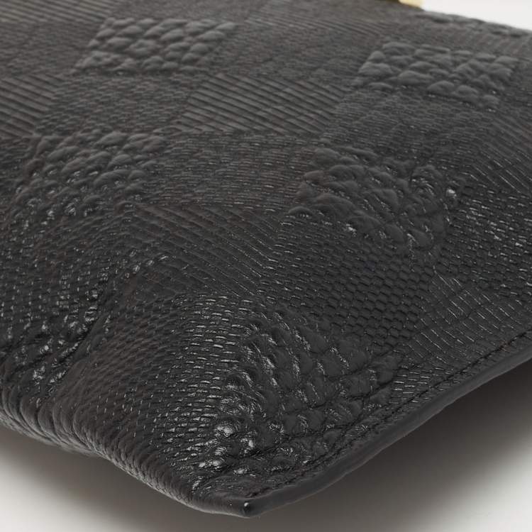 Pre Owned Burberry Black Grained Leather Peyton Crossbody Bag