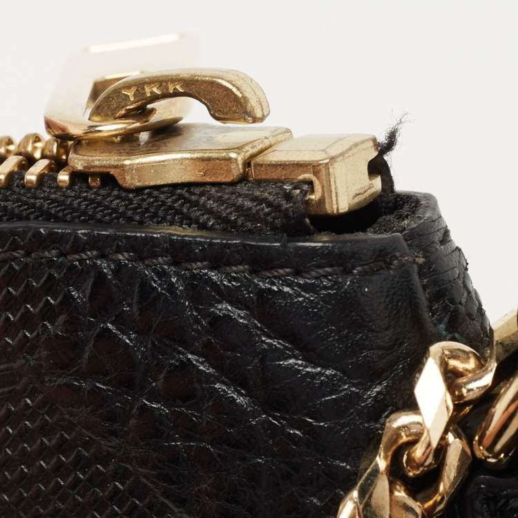 Pre Owned Burberry Black Grained Leather Peyton Crossbody Bag