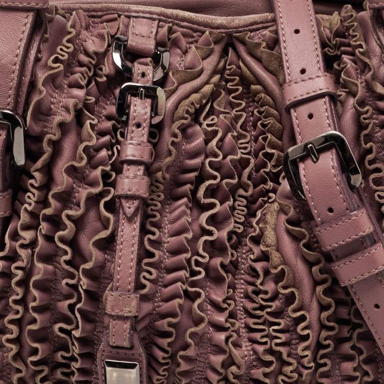 مملوكة مسبقًا Burberry Old Rose Leather Ruffled Leather Lowry Tote