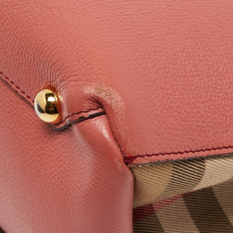 Pre Owned Burberry Peach/Beige Leather and House Check Fabric Medium Banner Tote