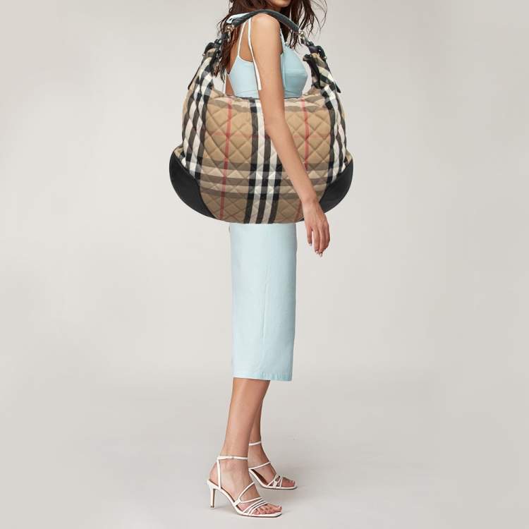 Pre Owned Burberry Beige/Black House Check Fabric and Leather Oversize Hoxton Hobo