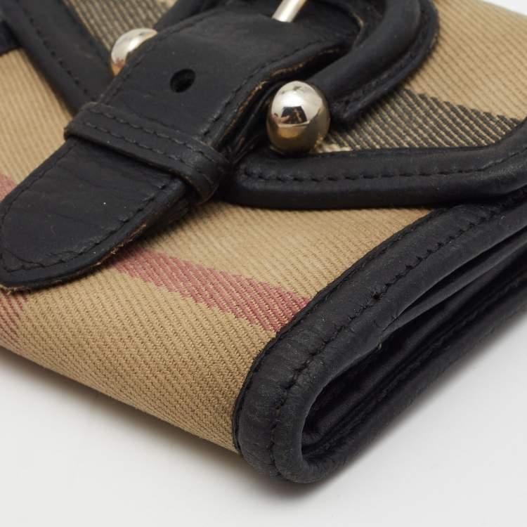 Pre Owned Burberry Beige/Black  Nova Check Canvas and Leather Buckle Compact Wallet