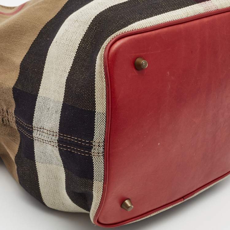 Pre Owned Burberry Red/Beige House Check Canvas and Leather Ashby Bucket Bag