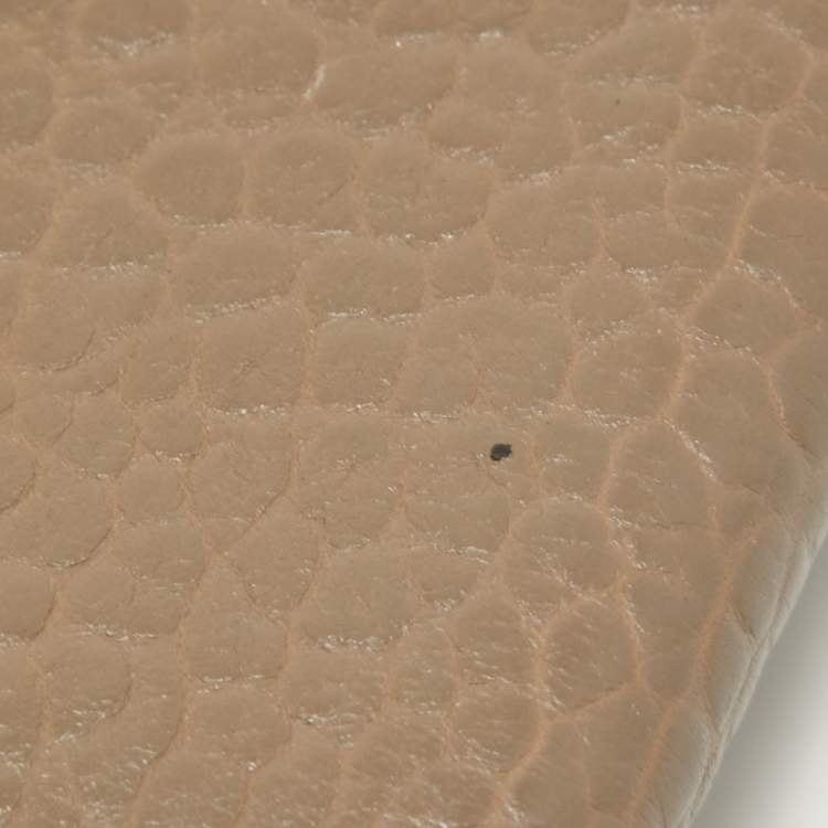 Pre Owned Burberry Beige Leather Flap Continental Wallet