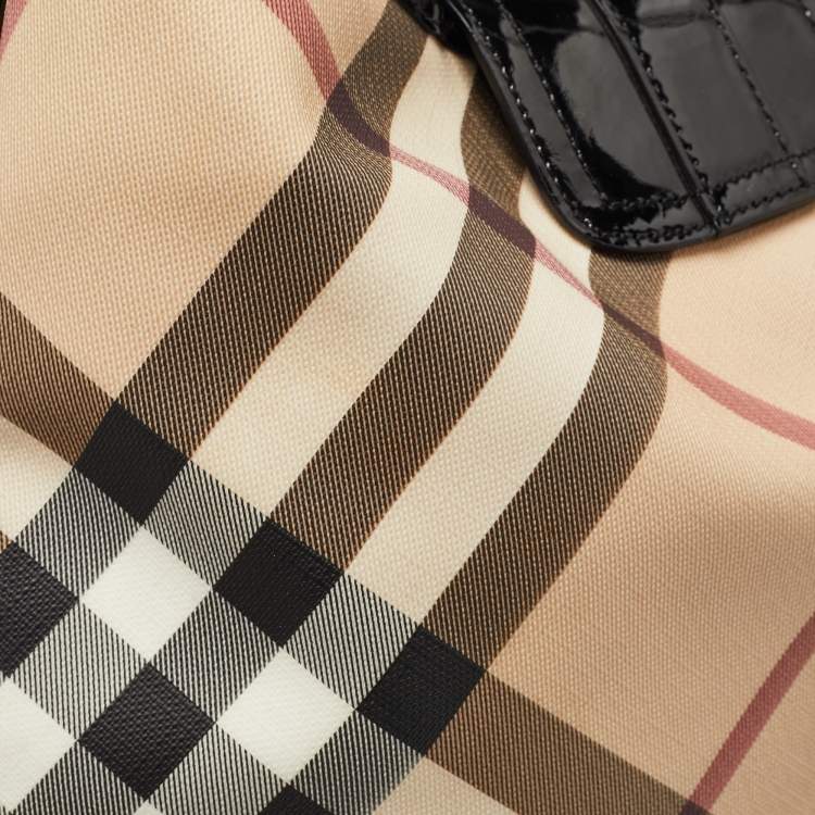 Pre Owned Burberry Black/Beige Nova Check PVC and Patent Leather Brooke Hobo