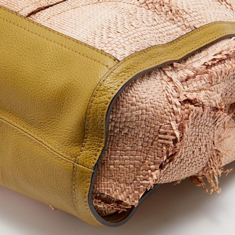Pre Owned Burberry Beige/Green Raffia and Leather Covington Shopper Tote