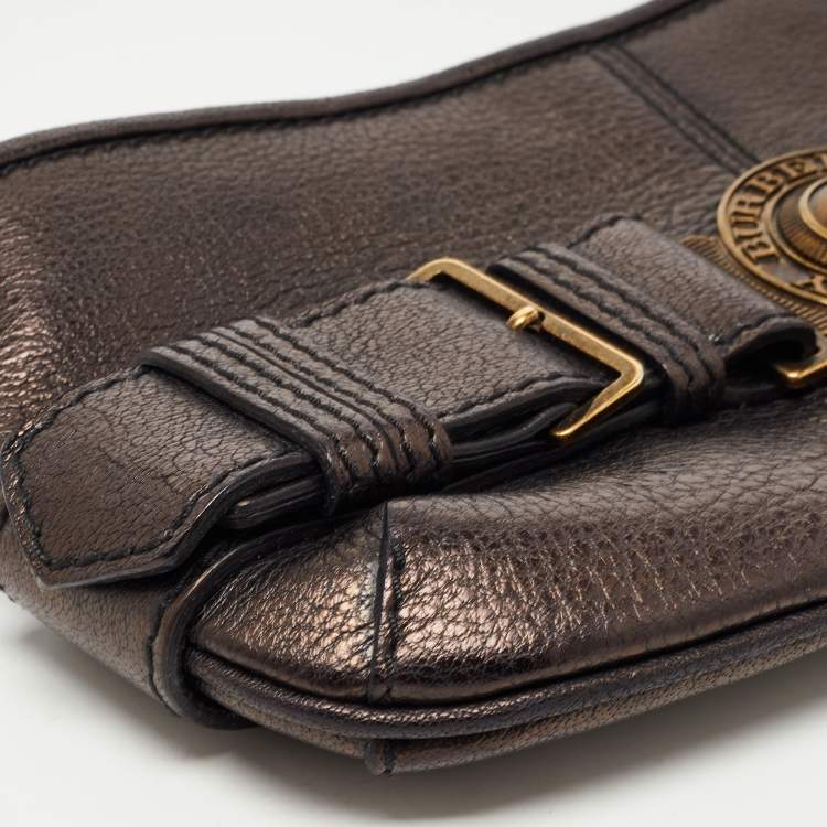 Pre Owned Burberry Metallic Brown Leather Buckle Baguette Bag
