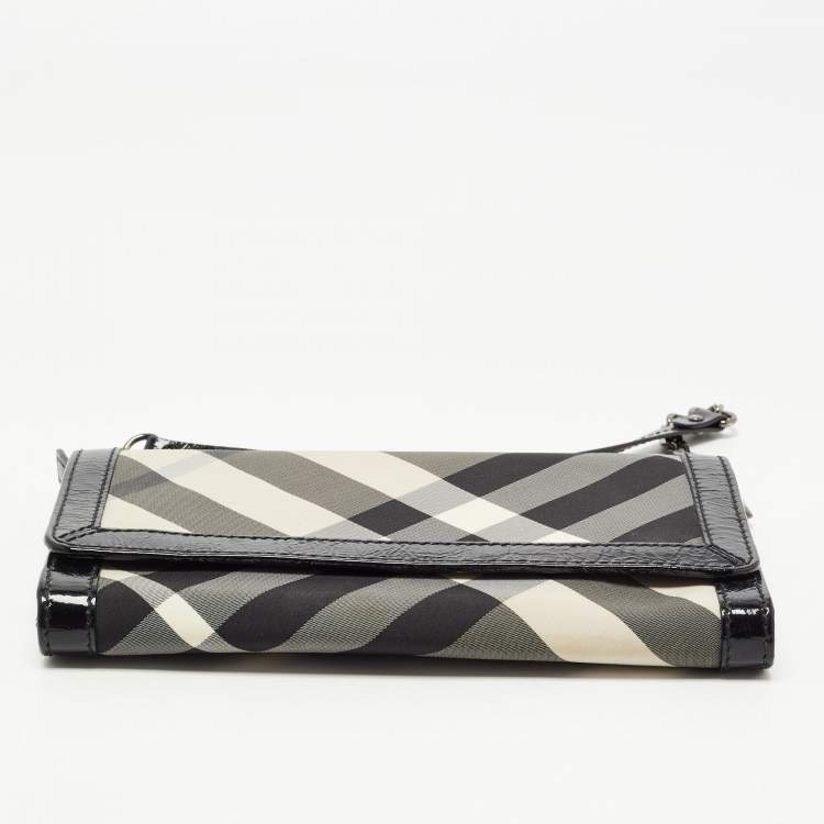 Pre Owned Burberry Black Beat Check Nylon and Patent Leather Flap Wallet on Chain
