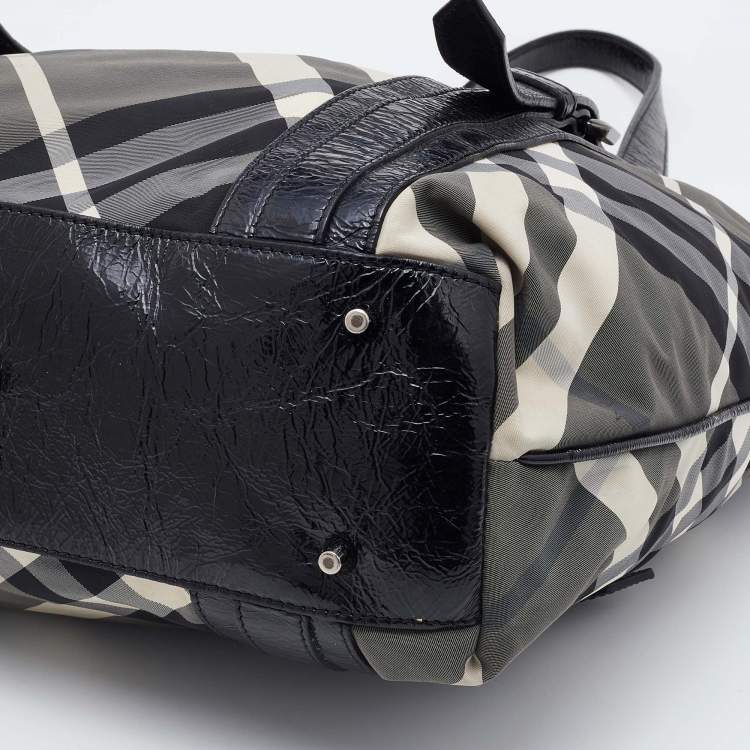 Pre Owned Burberry Black Beat Check Nylon and Patent Leather Lowry Tote