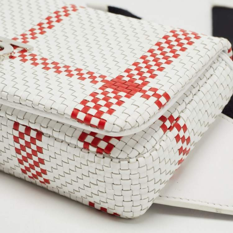 Pre Owned Burberry White/Red Woven Leather Lola Bum Bag