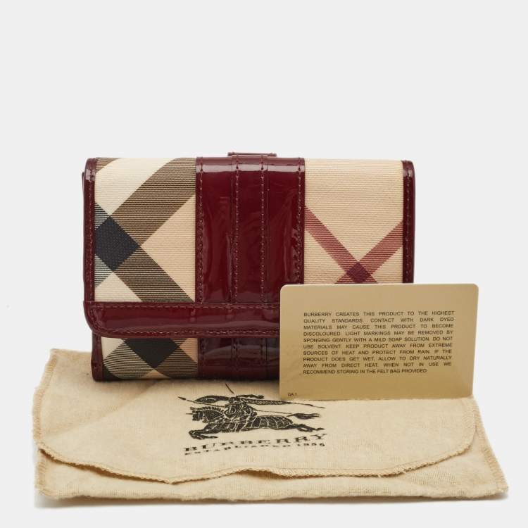 Pre Owned Burberry Novacheck PVC and Patent Leather Flap French Wallet