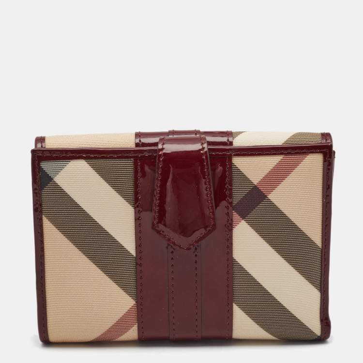 Pre Owned Burberry Novacheck PVC and Patent Leather Flap French Wallet