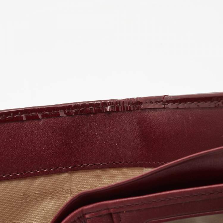 Pre Owned Burberry Novacheck PVC and Patent Leather Flap French Wallet