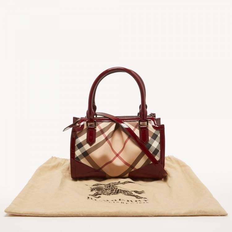 Pre Owned Burberry Burgundy/Beige Nova Check PVC Barrel Bowling Bag